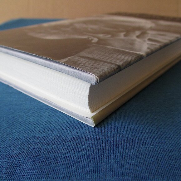 Book: Autobiography of a Face by Lucy Grealy - Picture 5 of 8